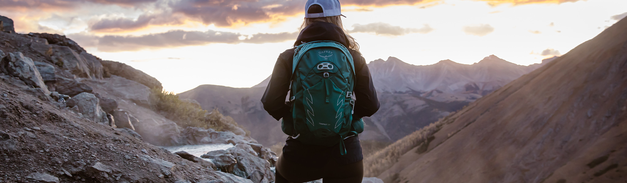 Man setting up his climbing equipment