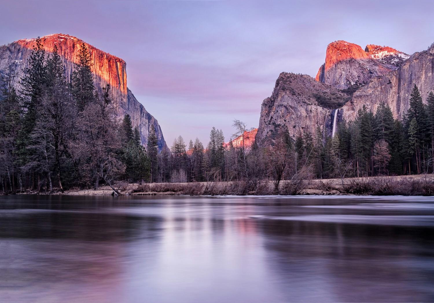 The mountians of the yosemite